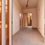 Lit Living - Luxury- Style Boutique Apartment