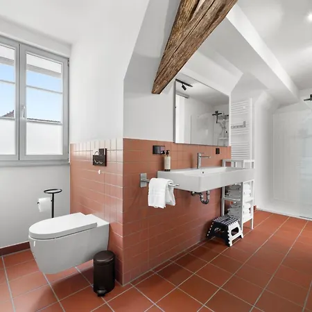 Lit Living - Luxury- Style Boutique *